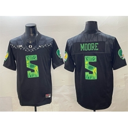 Men Oregon Ducks 5 Dakorien Moore Black F U S E  Vapor Limited Stitched Football Jersey