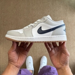 AIR JORDAN 1 LOW 553558 146 Men Shoes