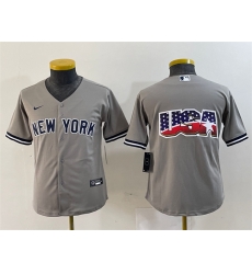 Youth New York Yankees Gray Team Big Logo Cool Base Stitched Baseball Jersey Youth New York Yankees Gray Team Big Logo Cool Base Stitched Baseball Jersey