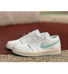 WMNS AIR JORDAN 1 LOW DC0774 134 WMNS AIR JORDAN 1 LOW DC0774 134