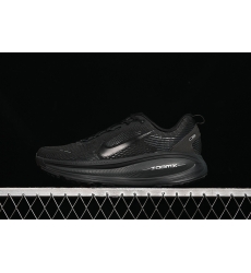 AIR ZOOM VOMERO 18 BLACK HM6803 005